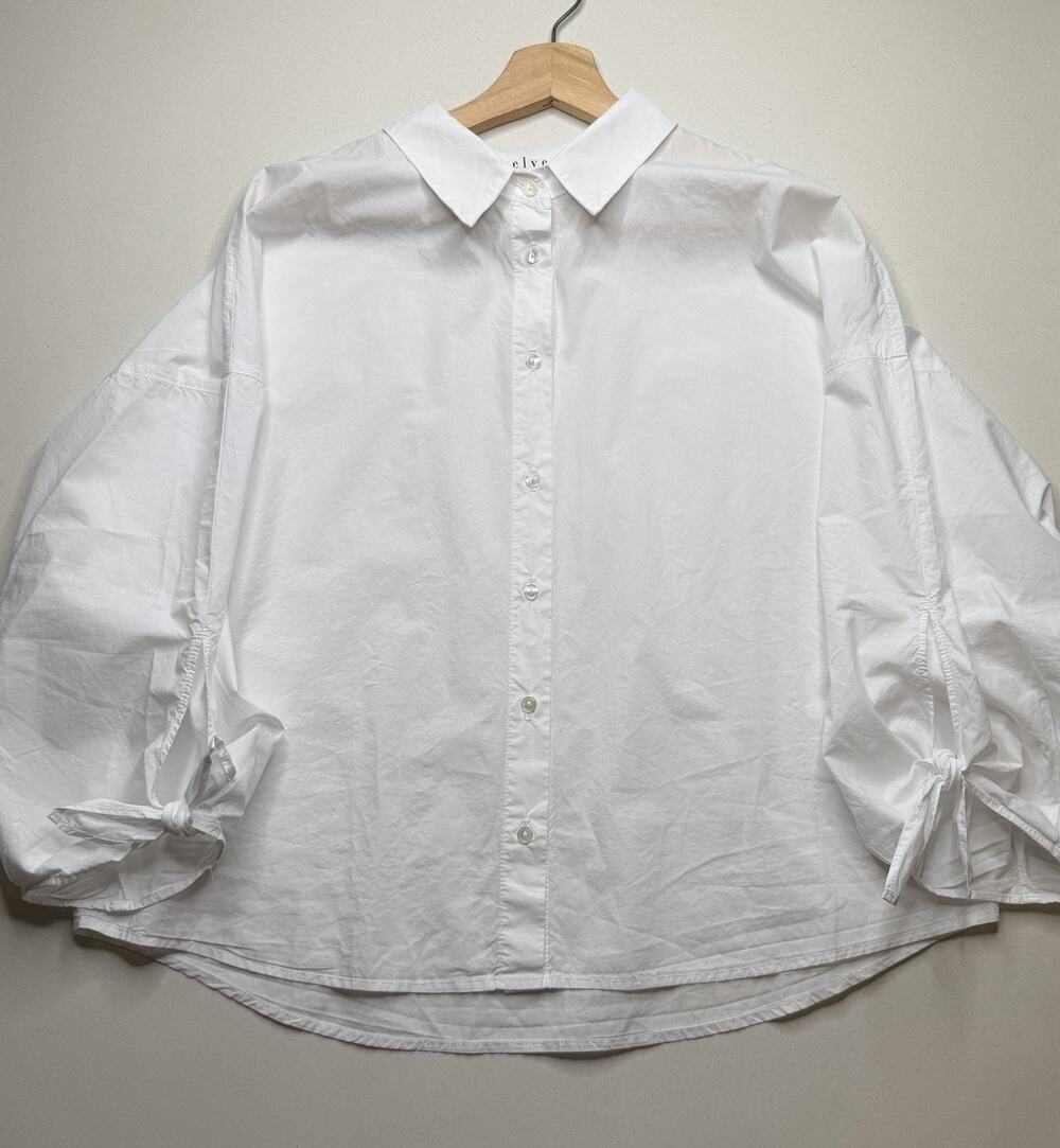 Velvet by Graham & Spencer Blouse Size L White Tie Sleeve Arlette
